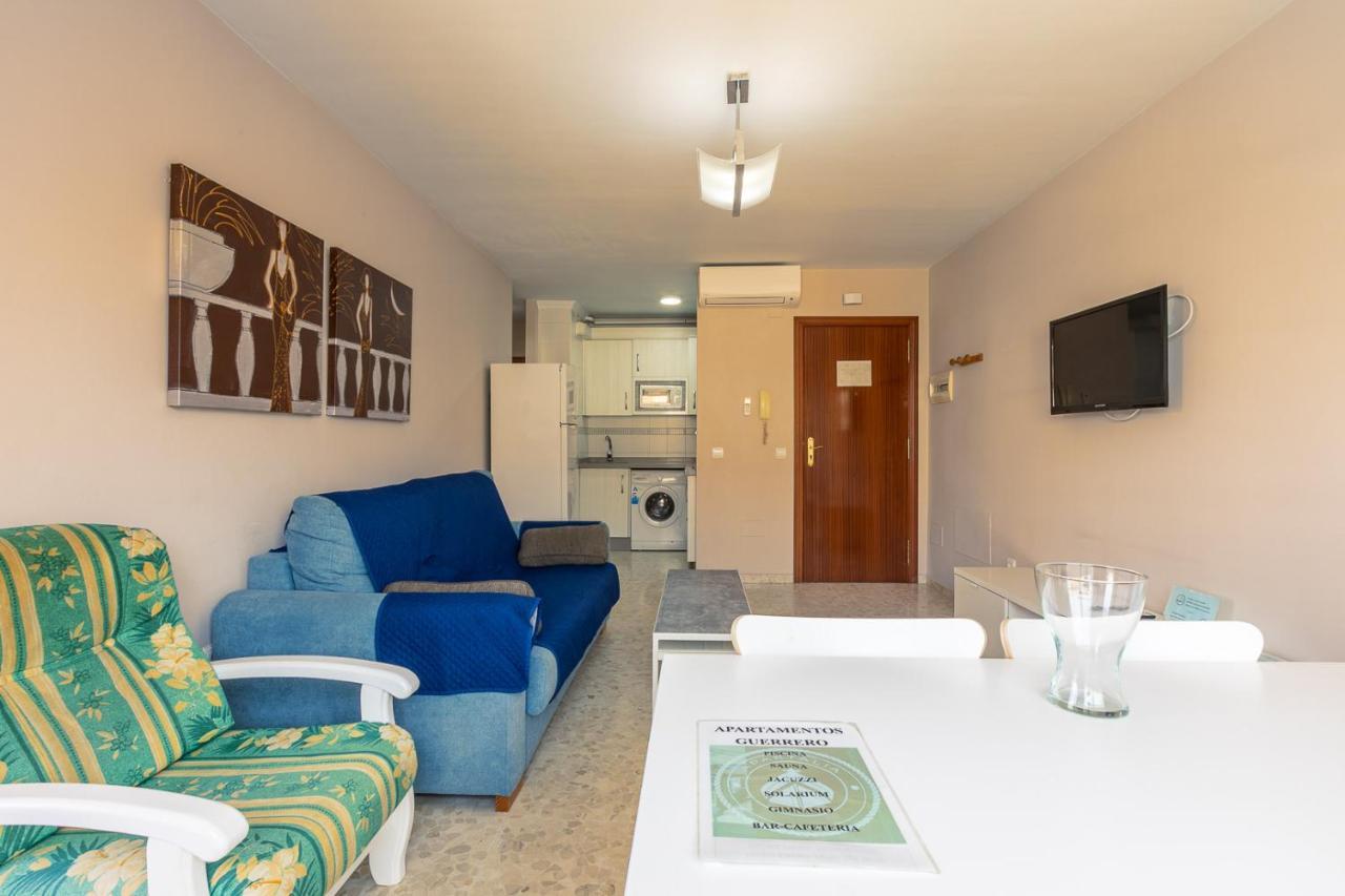 Apartamentos Guerrero Torre Del Mar Exterior photo