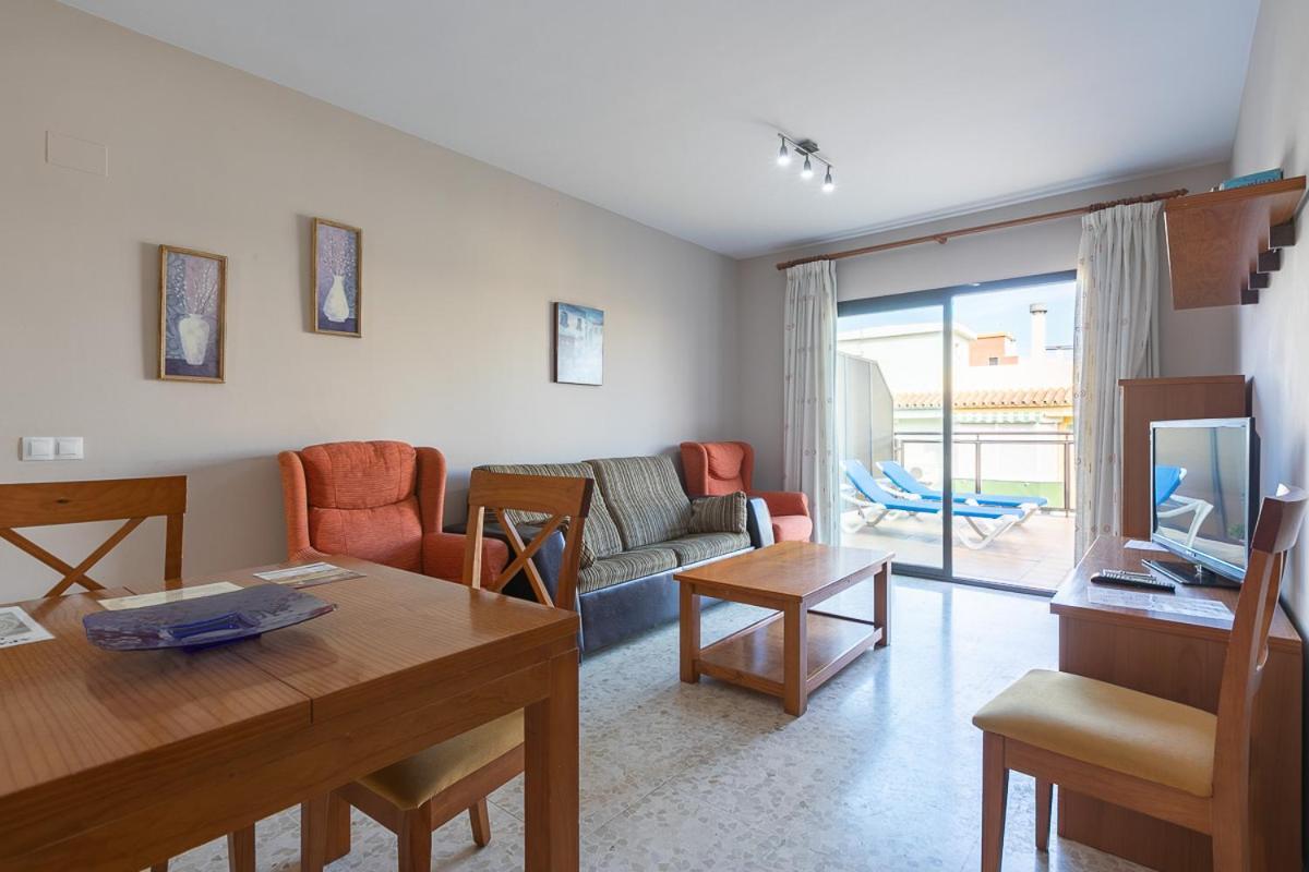 Apartamentos Guerrero Torre Del Mar Exterior photo
